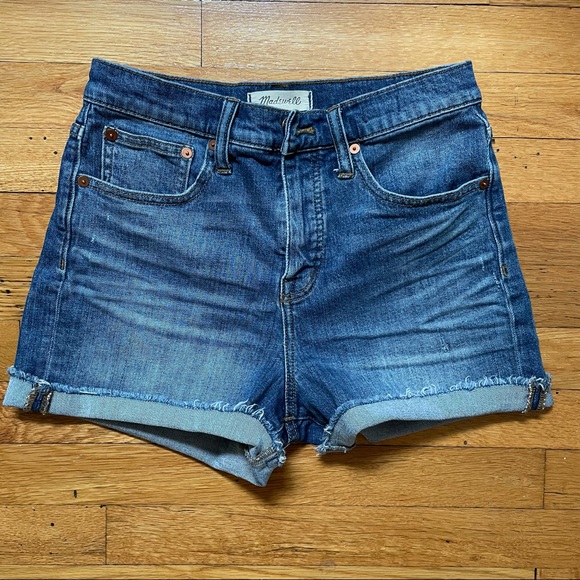 Madewell High-Rise Denim Shorts - Picture 3 of 4